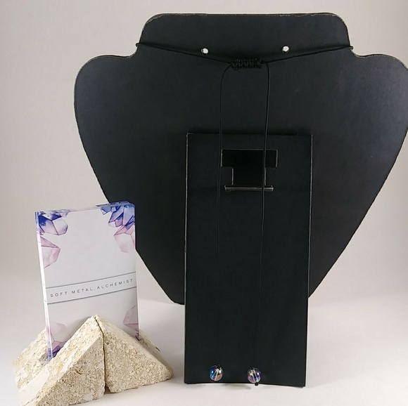 -OUT OF STOCK- RAW CRYSTAL QUARTZ available✨ - Picture 7 of 8